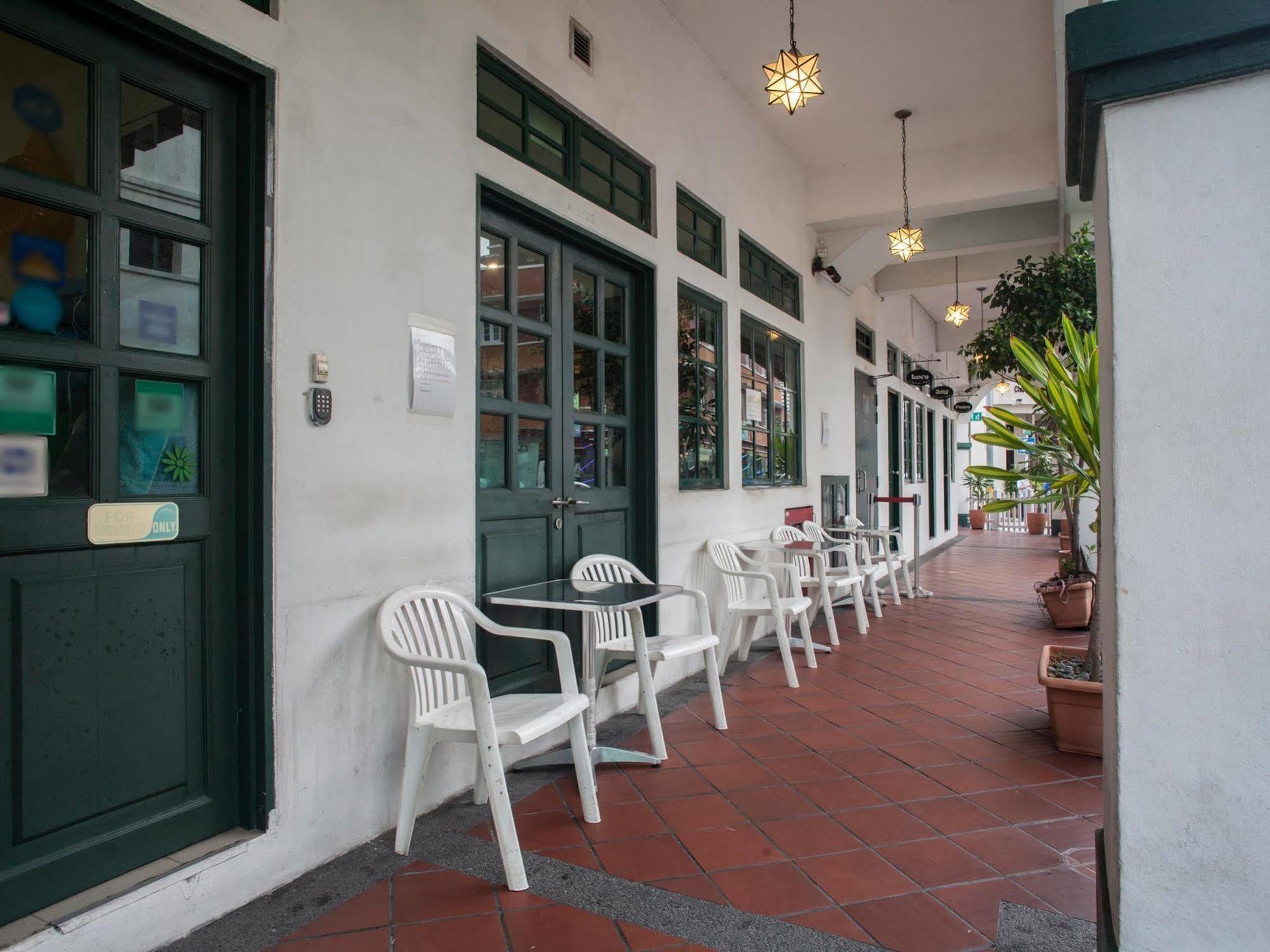 Footprints Hostel, Asrama